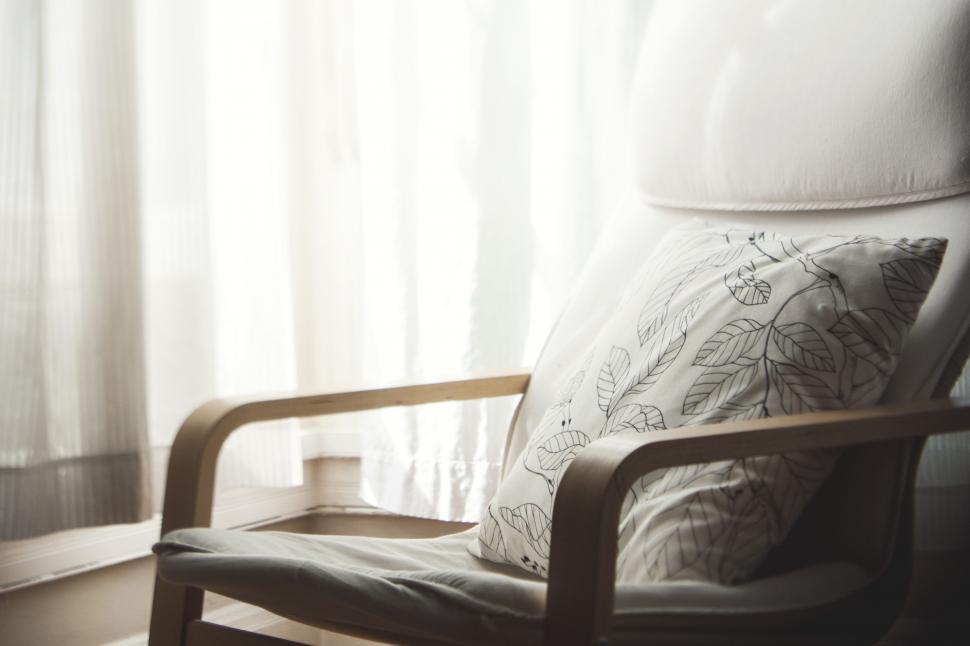 Free Image of Chair With Pillow 