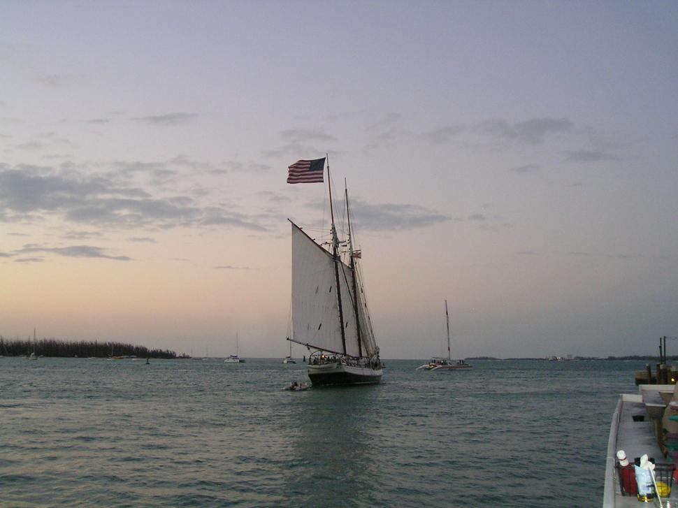 Free Image of Sailboat in Key West 
