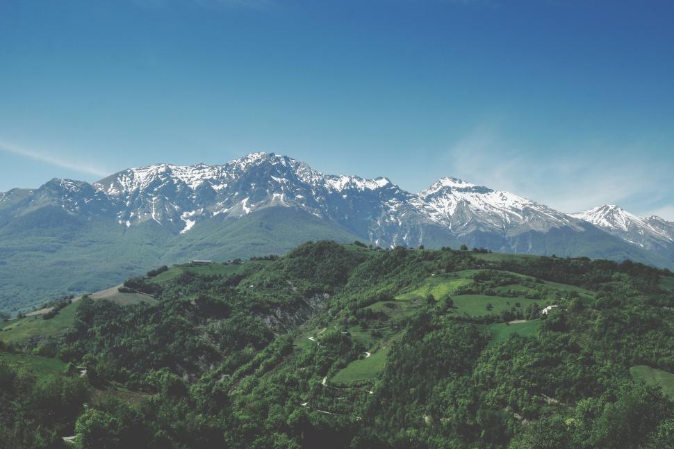 Free Image of Majestic Snow Capped Mountain Range 