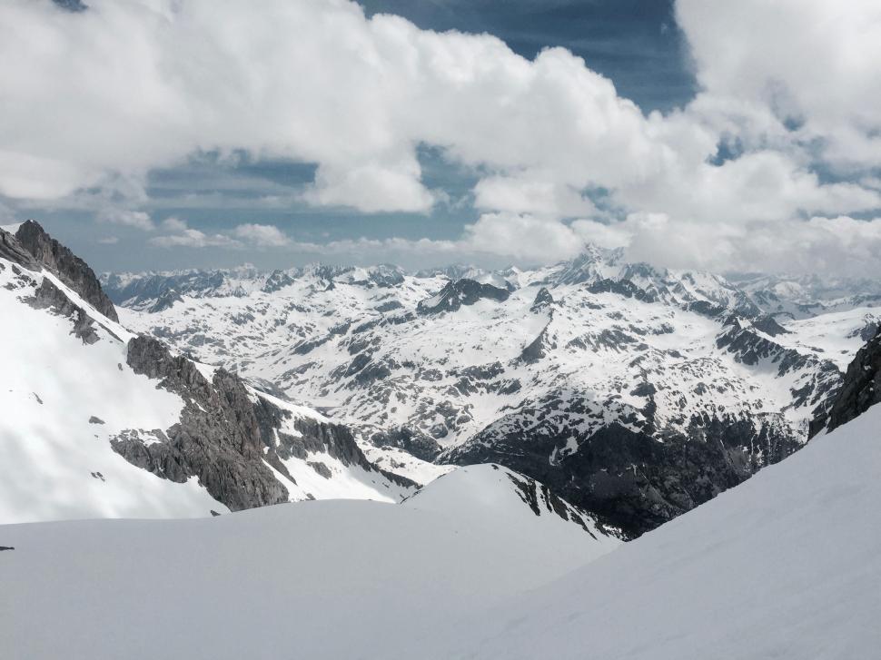 Free Image of Man Skiing Down Snowy Slope 