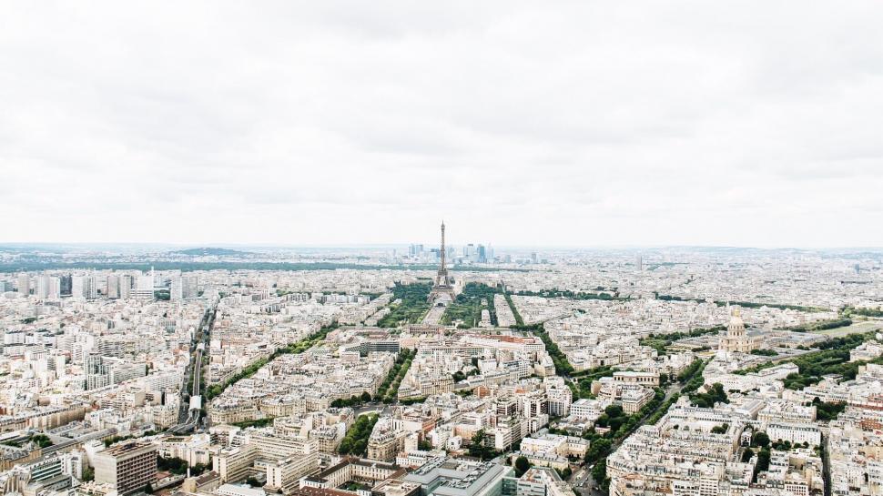 Free Image of Aerial View of City With Tall Buildings 