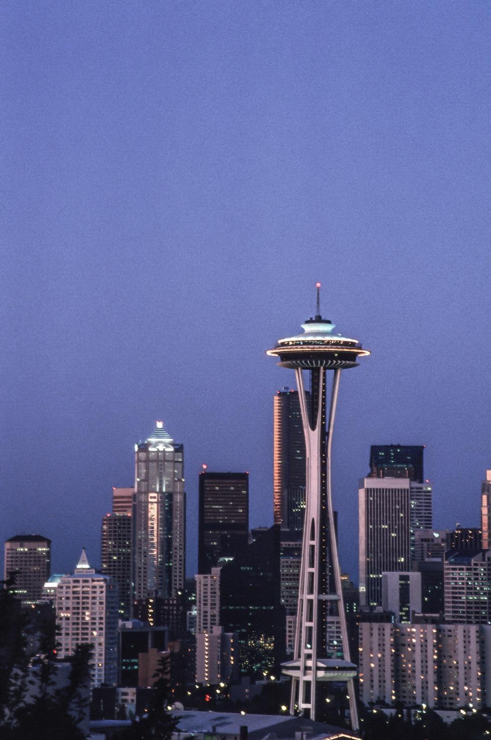 Free Image of Seattle Space Needle evening view 
