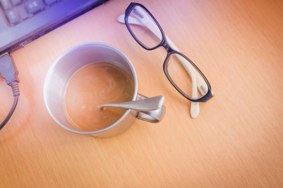 Free Image of Office supplies with wooden table  