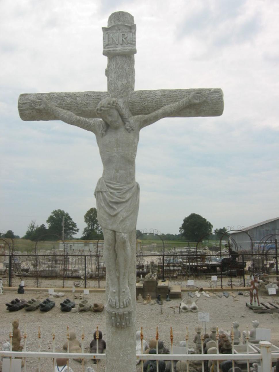 Free Image of Concrete cross 
