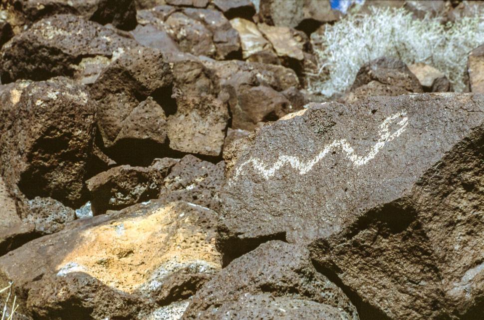 Free Image of Rock art petroglyphs 
