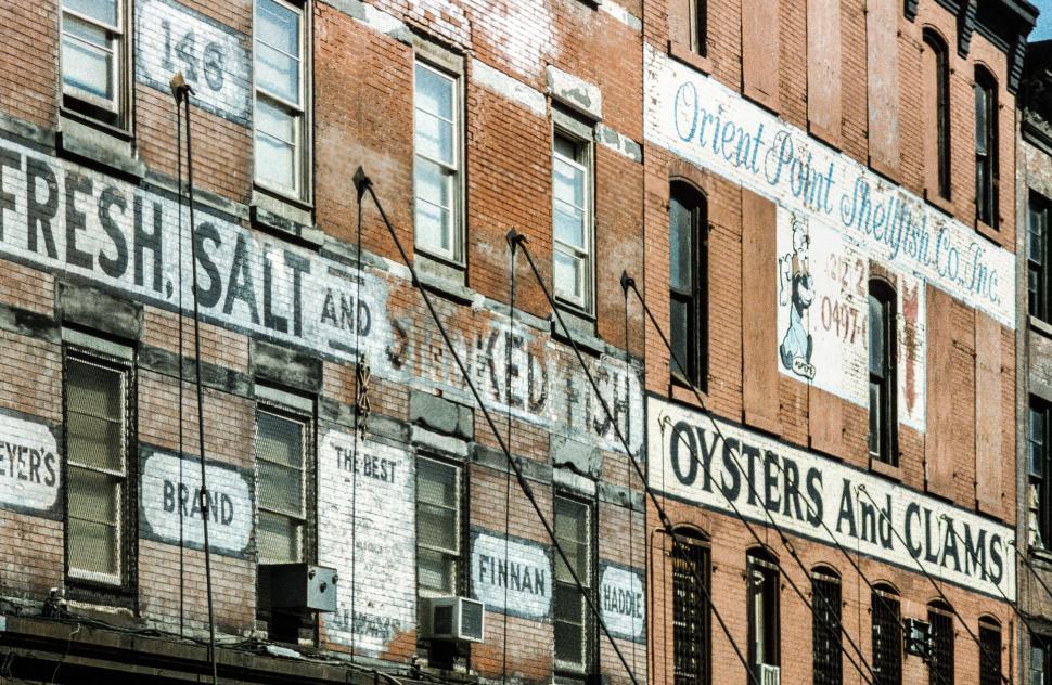 Free Image of Vintage Commercial Building 