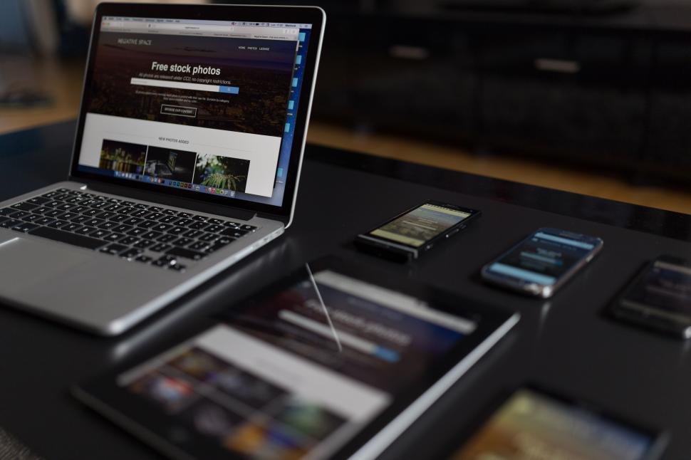 Free Image of Laptop Computer on Table 