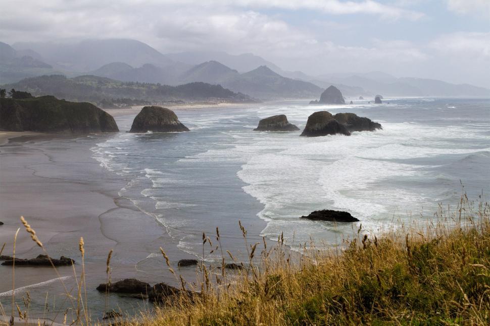 Free Image of Canon Beach 
