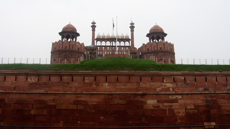 Free Image of Red Ford, Delhi, India 