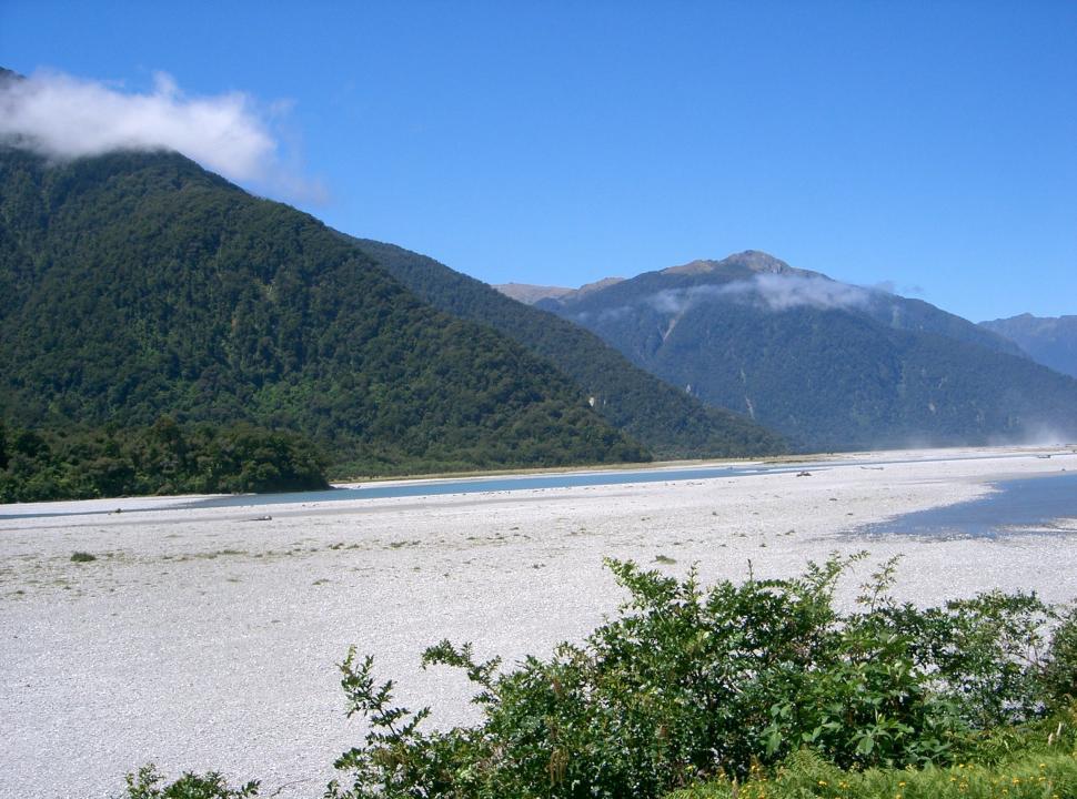 Free Image of Hasst Pass River Bed New Zealand 