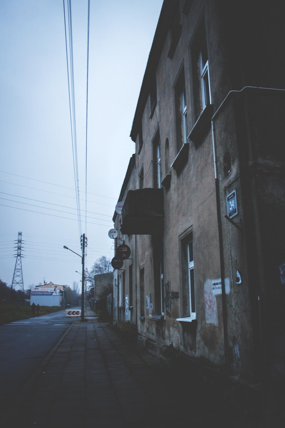 Free Image of Dark Street With Stop Sign 