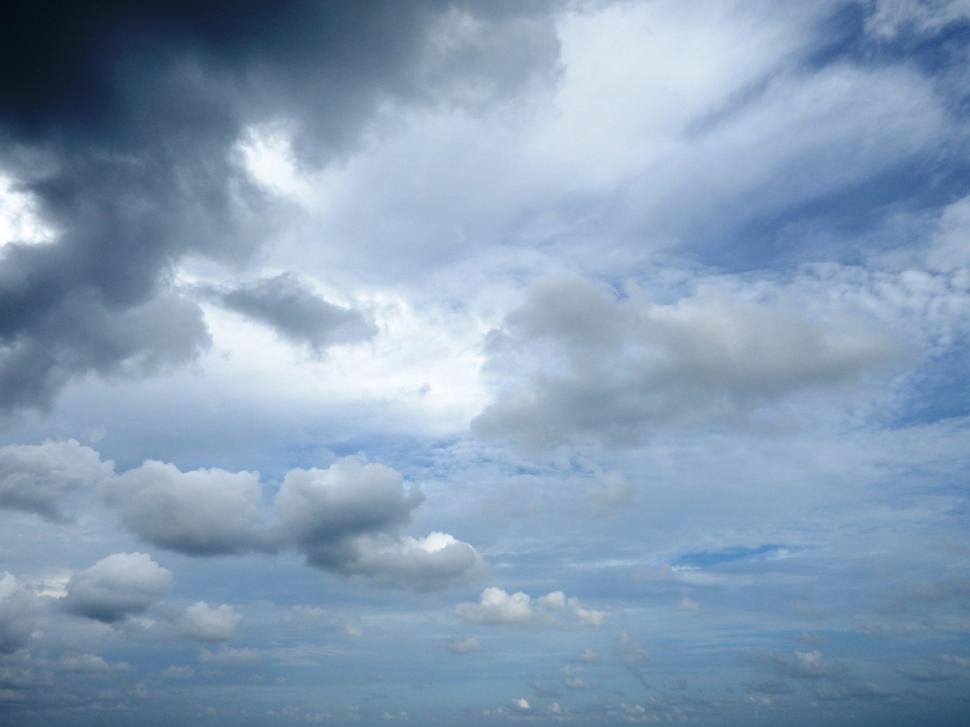 Free Image of Up in Cloudy Skies  