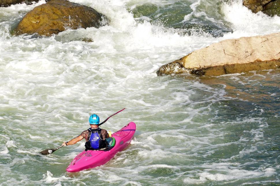 Free Image of Kayaker in Calm Waters 