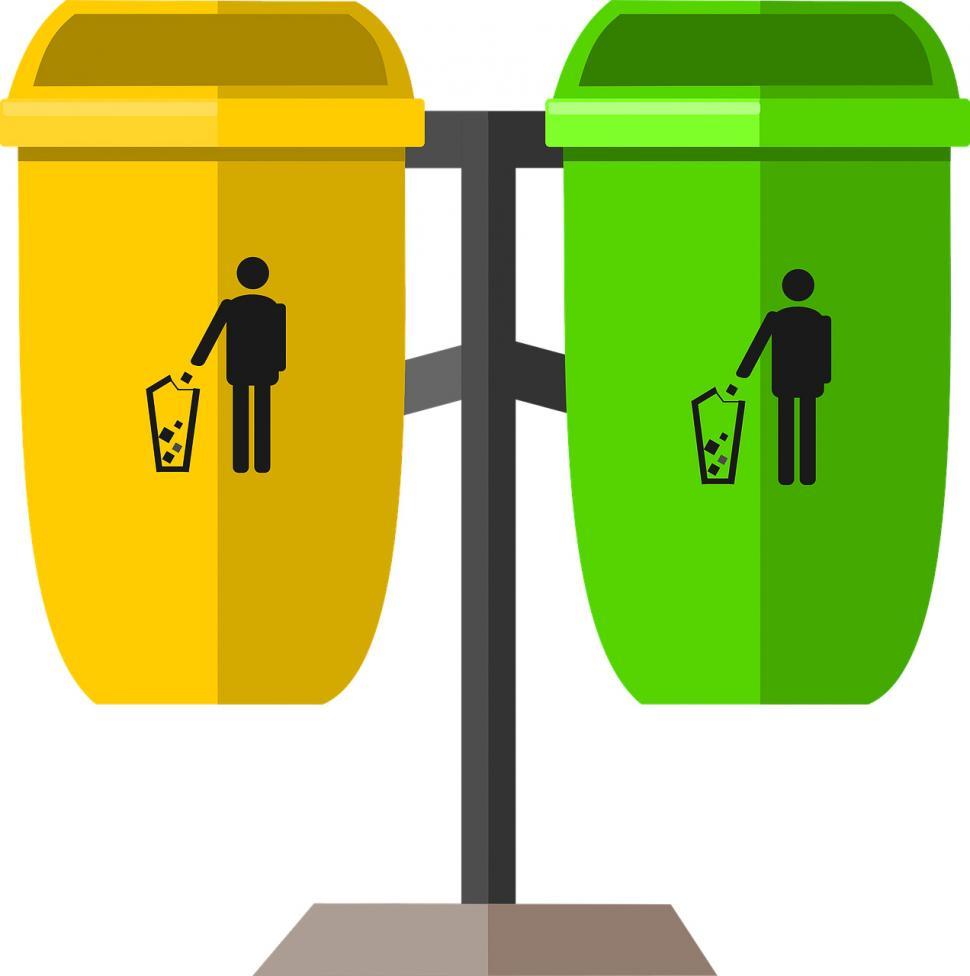 Free Image of Recycling and trash bins 