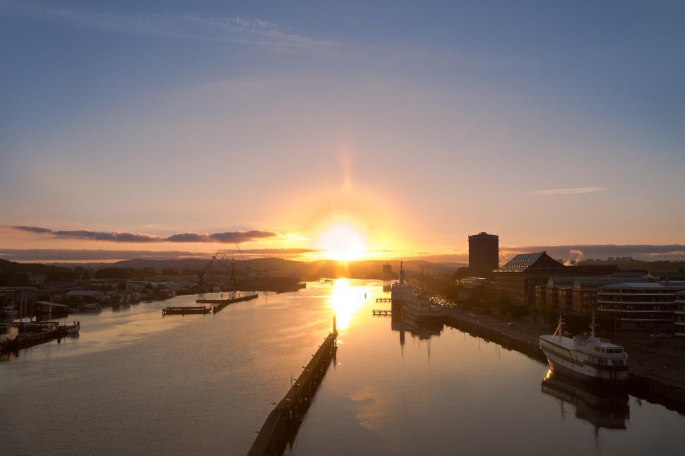 Free Image of Sunrise over the Swedish Harbour of Gothenburg 