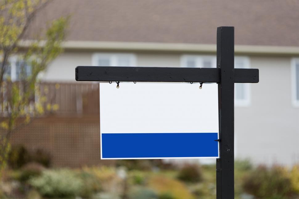 Free Image of Sale Sign 