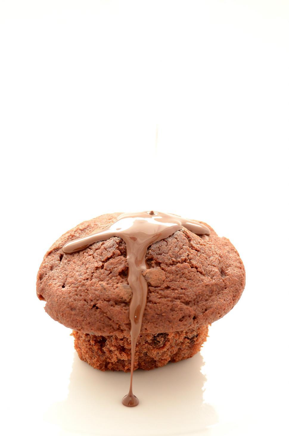 Free Image of Decadent Chocolate Cookie With Drizzle on Top 