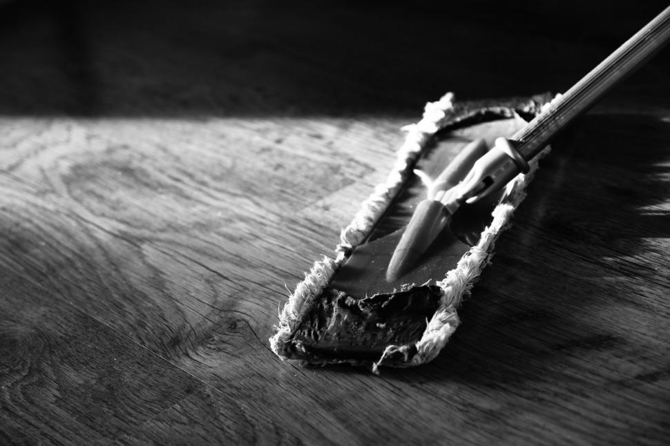 Free Image of Brush Resting on Table 