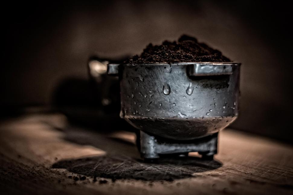 Free Image of Bowl of Dirt on Wooden Table 