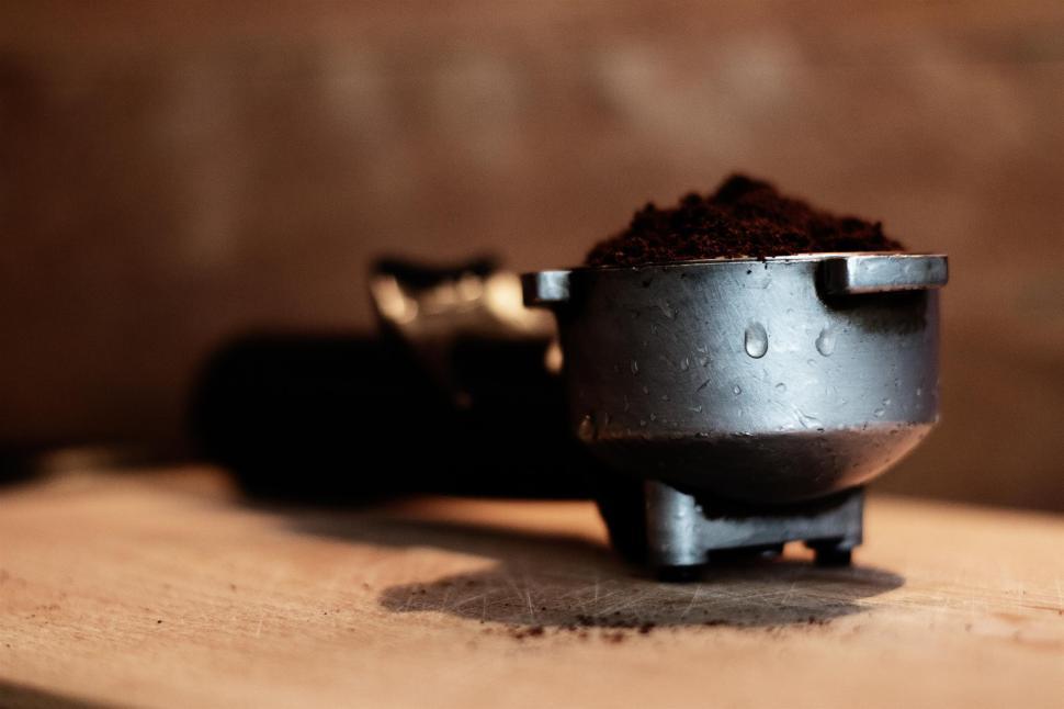 Free Image of Bowl of Dirt on Wooden Table 