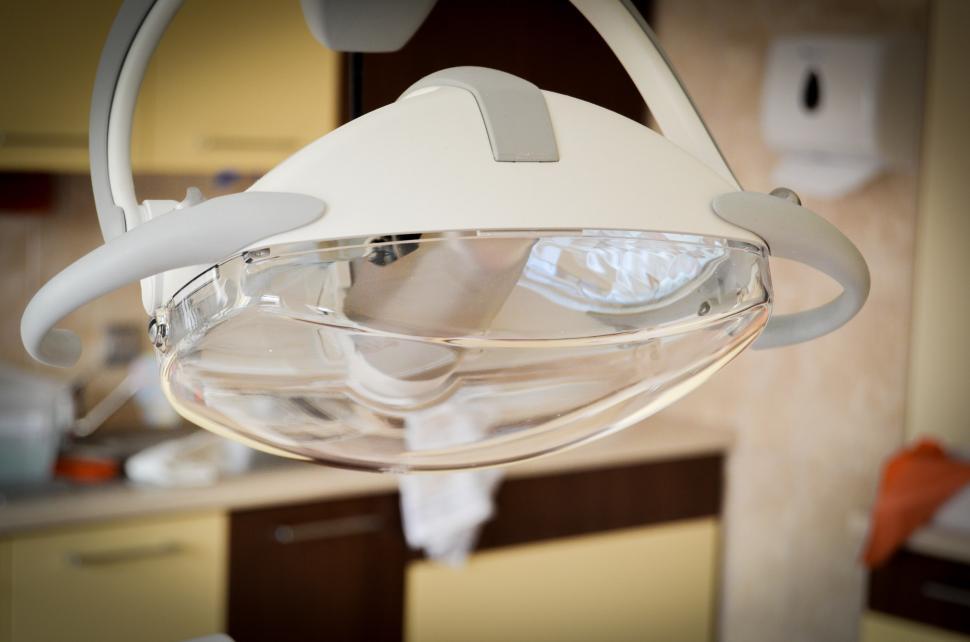 Free Image of Medical Light Hanging From Ceiling in Room 
