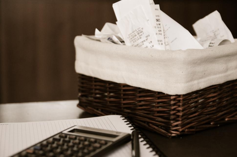 Free Image of Organized Desk With Pen and Calculator 