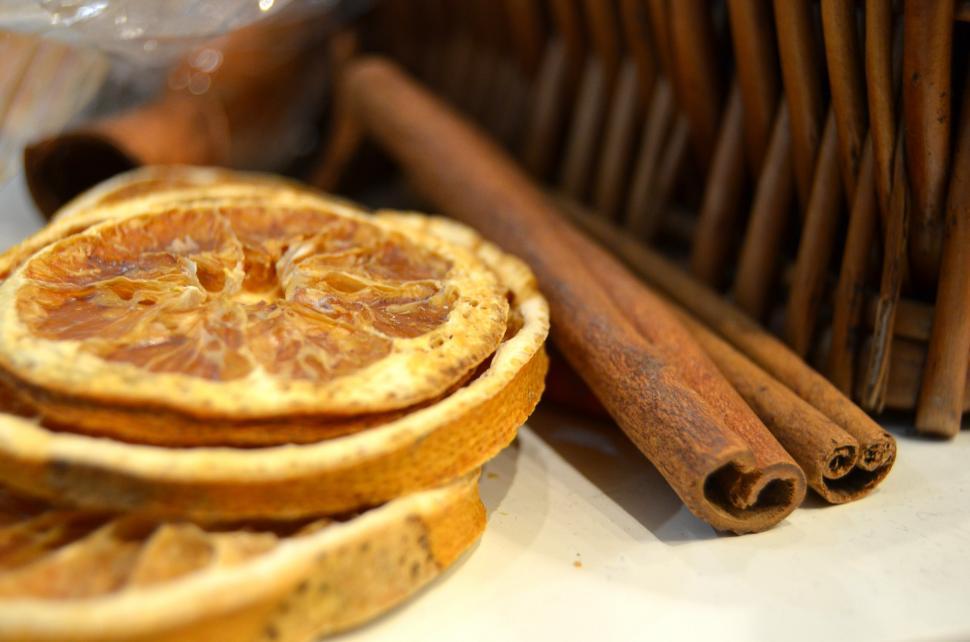 Free Image of Pile of Cinnamon Sticks on Counter 