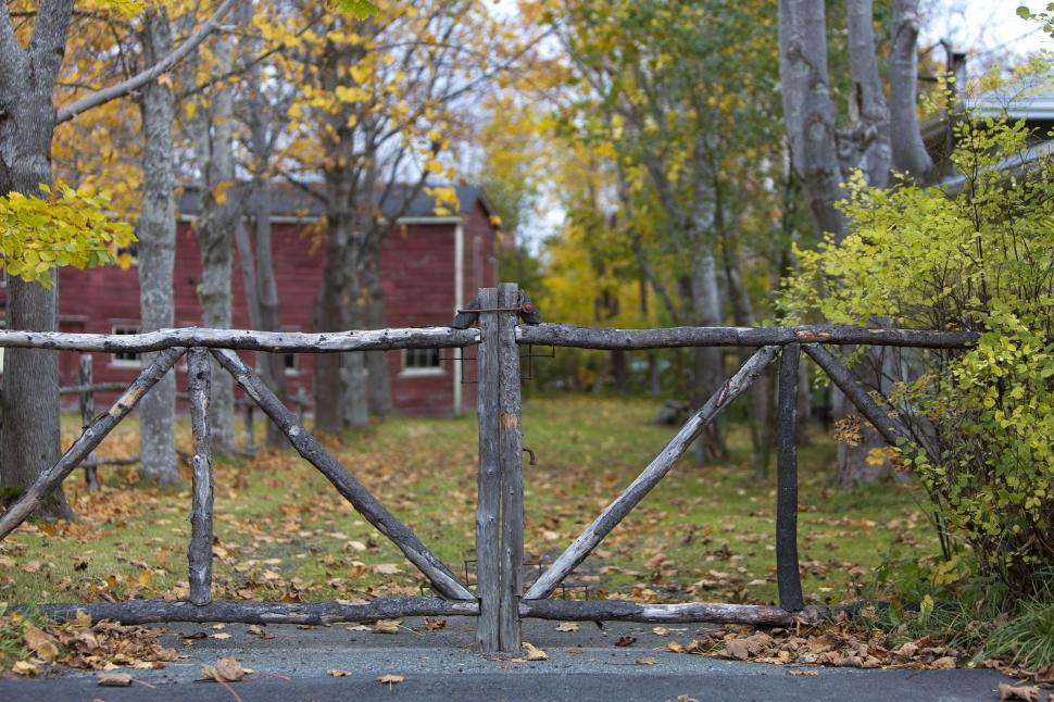 Free Image of Wooden Gate 