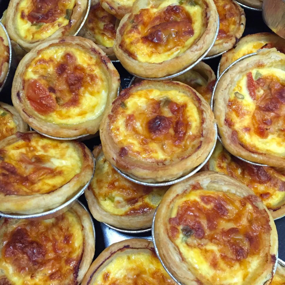 Free Image of Mini quiches 