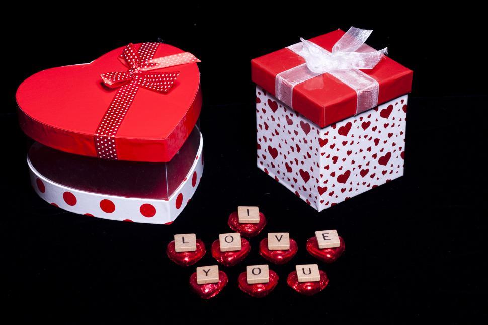 Free Image of Gift boxes with I Love You 