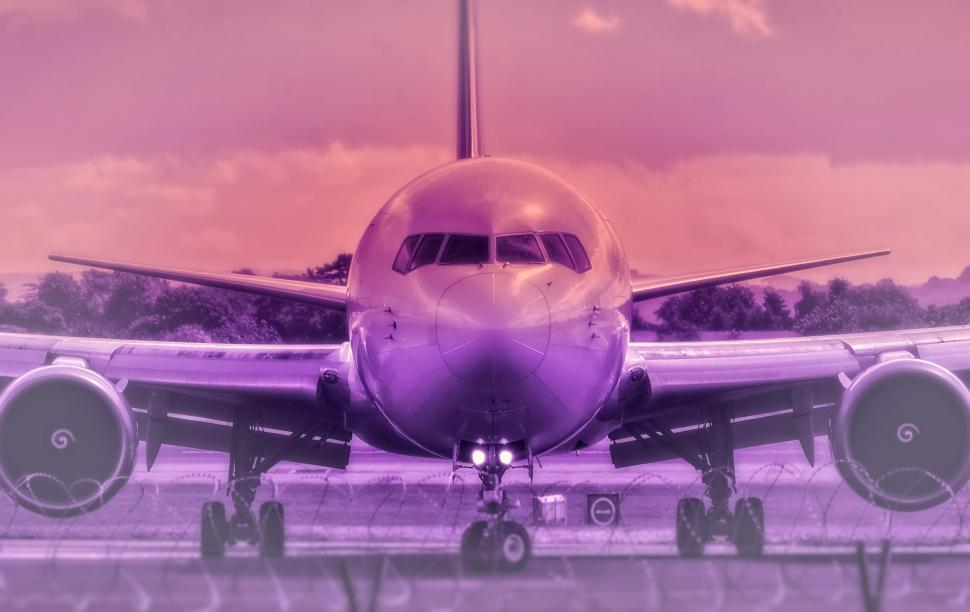 Free Image of Airplane - Colorized 