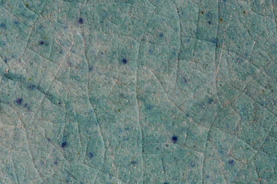 Free Image of Cracked blue glaze 