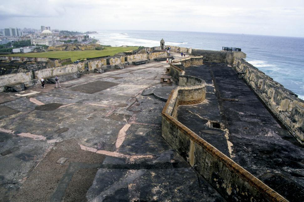 Free Image of Seawall and Ocean 