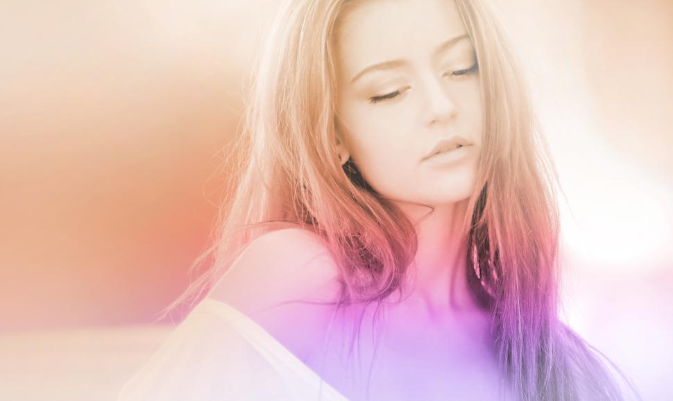 Free Image of Portrait of a Young Woman - Colorized 