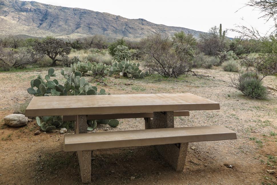 Free Image of Picnic Table in the desert 