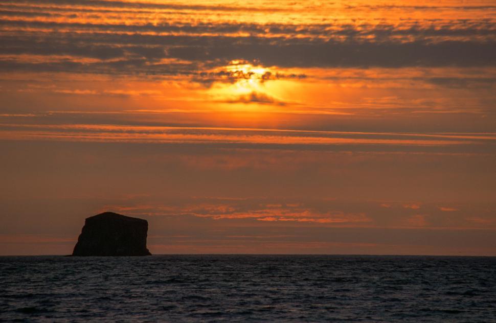 Free Image of Sunset at Ruby Beach 