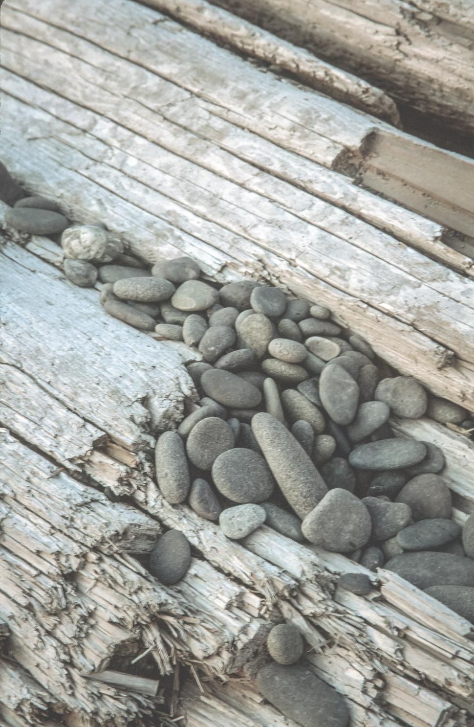 Free Image of Beach Stone background 