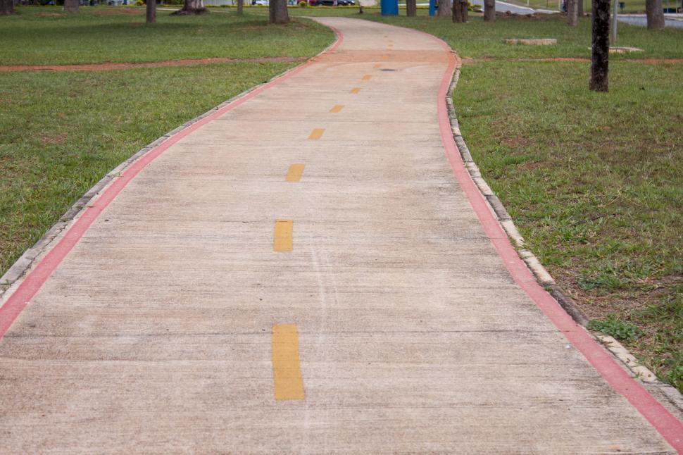 Free Image of Bike path 