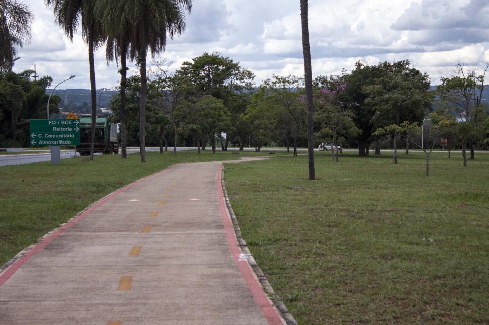 Free Image of Bike path 