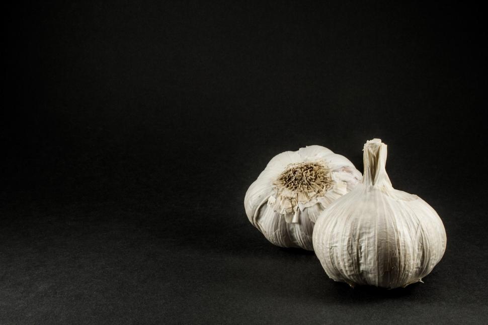 Free Image of Two Garlics in Black and White 