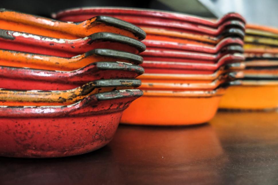 Free Image of Cast Iron pans 