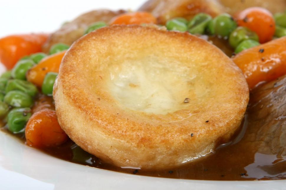 Free Image of Close Up of A Plate of Food With Meat and Vegetables 