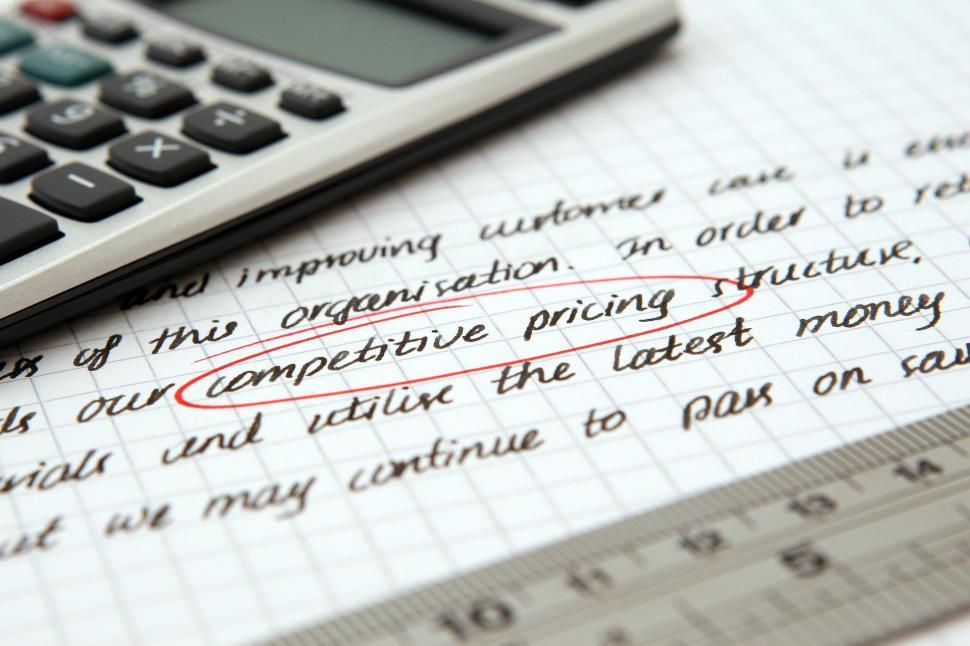 Free Image of Close Up of Calculator and Pen 