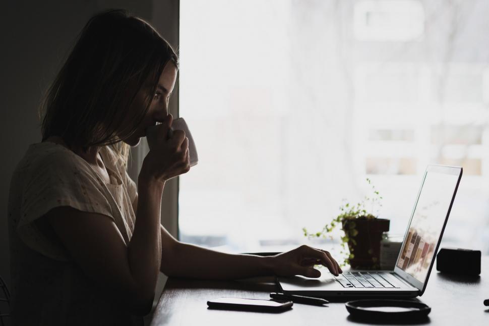 Free Image of Woman Working On Laptop 
