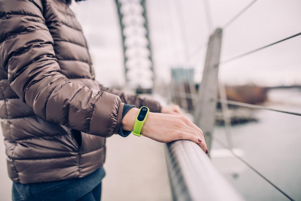 Free Image of Fitness Tracker for Women 