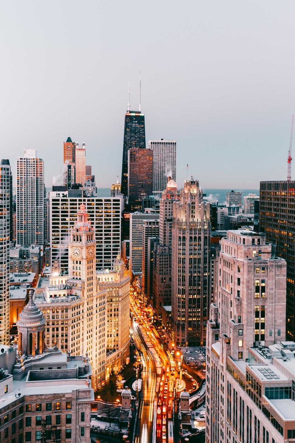 Free Image of City Landscape At Night - Chicago 