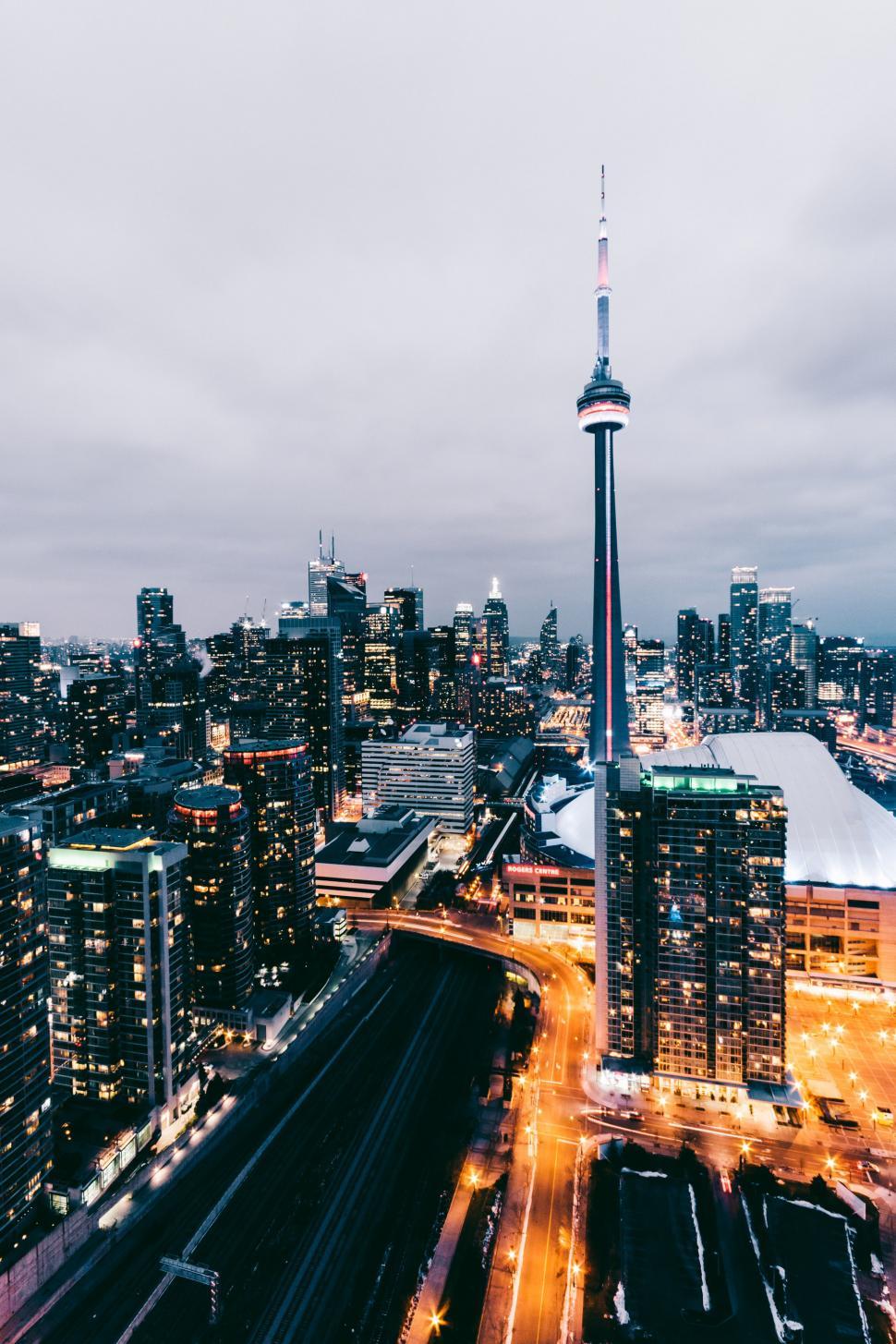 Free Image of CN Tower Sunset 