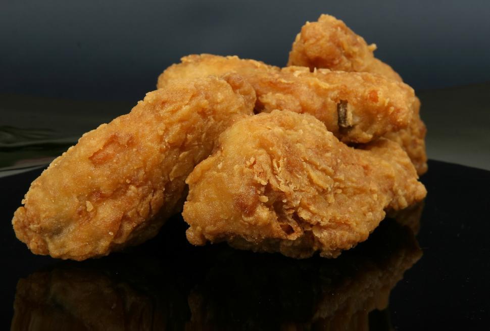 Free Image of Stack of Fried Foods on Table 