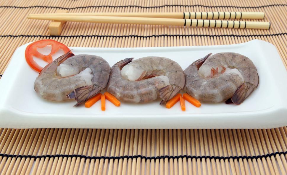 Free Image of White Plate With Shrimp and Carrots 