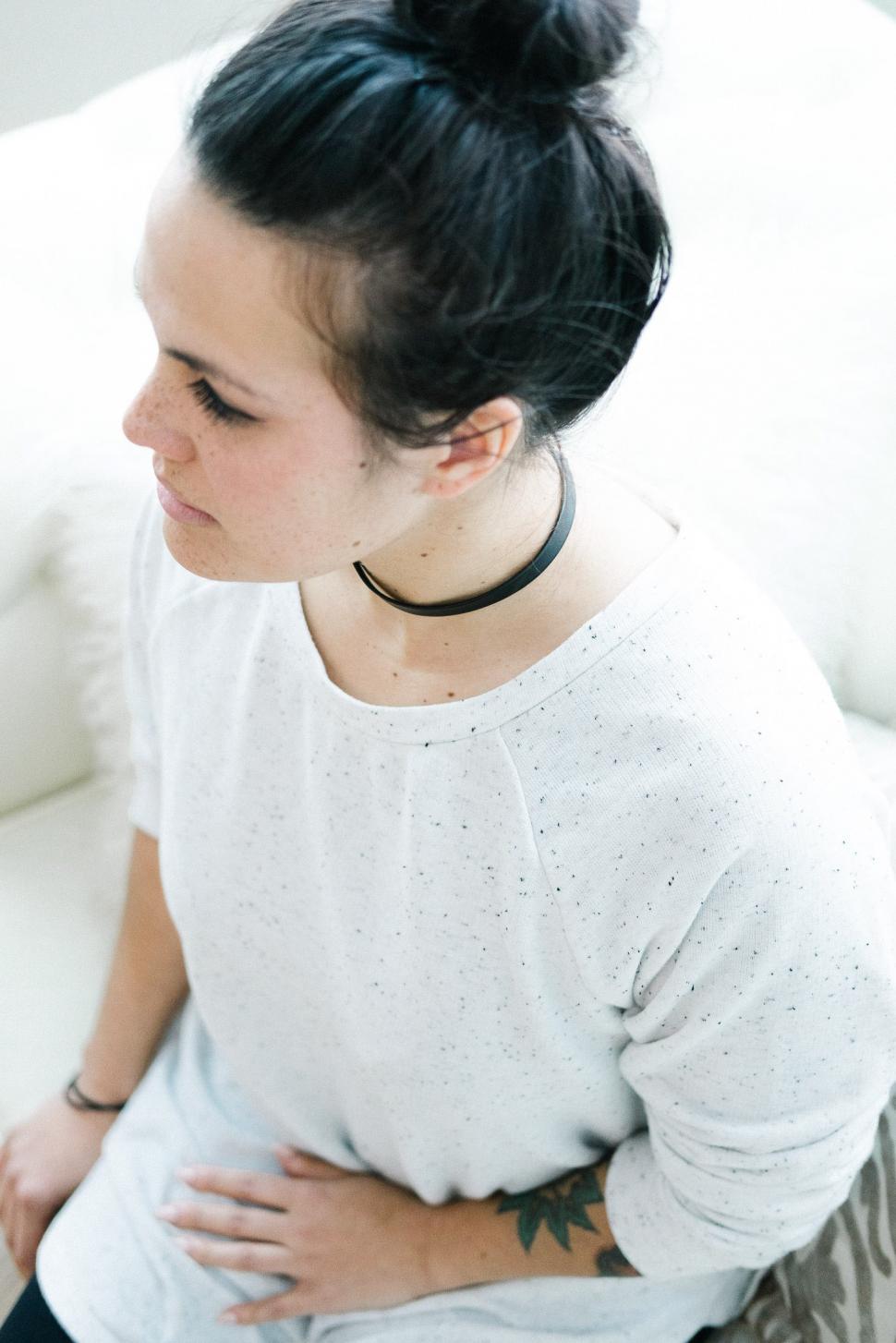 Free Image of Woman Waiting 